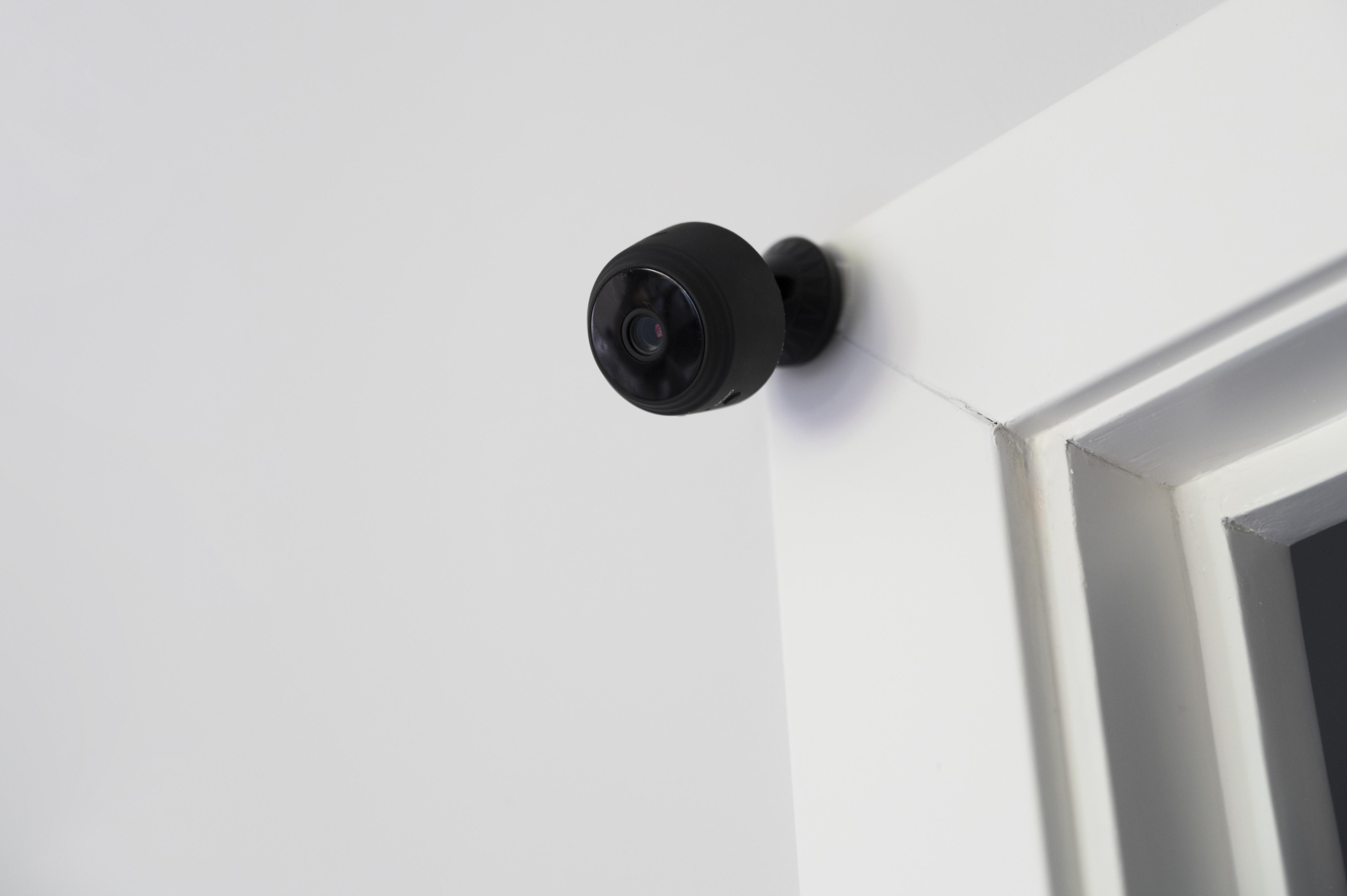 Cara Memperbaiki Kamera CCTV yang Buram: Tips Praktis yang Bisa Temen Temen Coba!