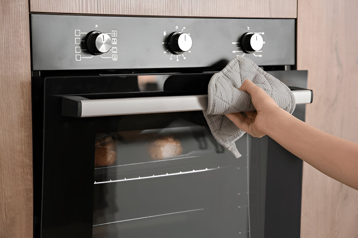 Cara Memilih Oven yang Tepat: Gas vs. Listrik, Mana yang Lebih Baik?