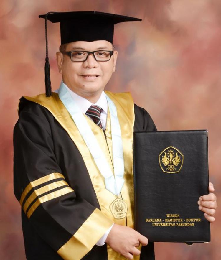 Dr. Dino Gustaf Leanandri
