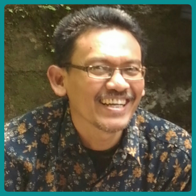 Dr. Drs. Supriatnoko, M.hum.