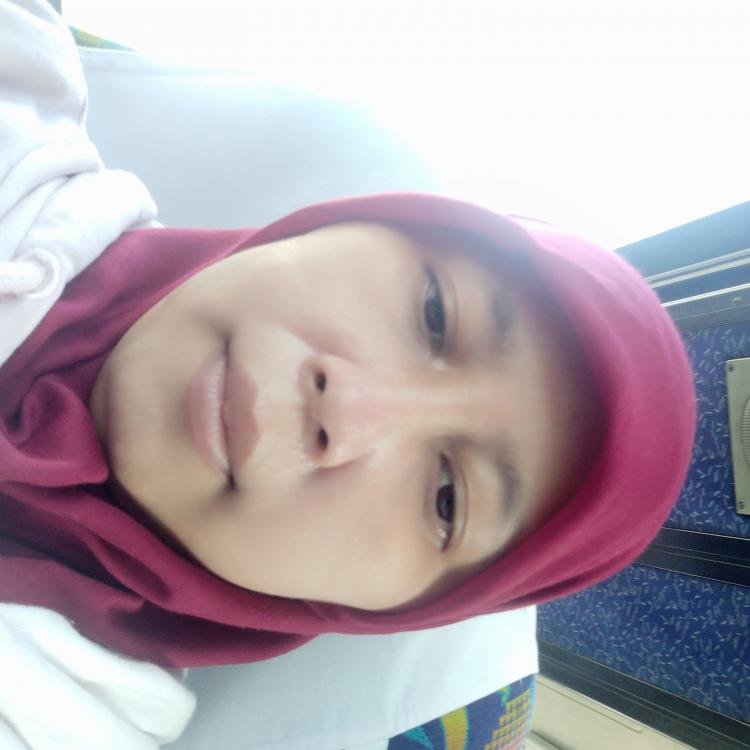 Dr. Eka Susylowati, S.S., M.Hum